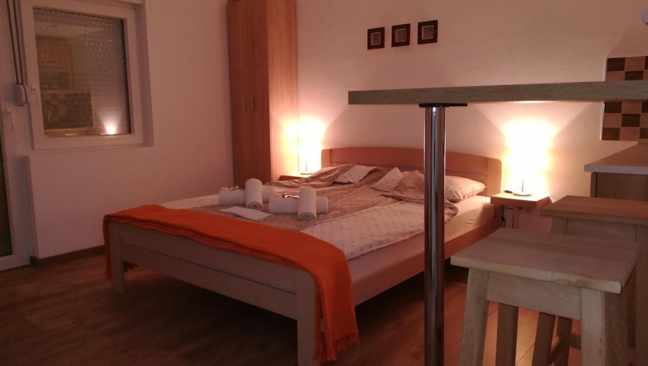 M4U Apartments Nis Bagian luar foto