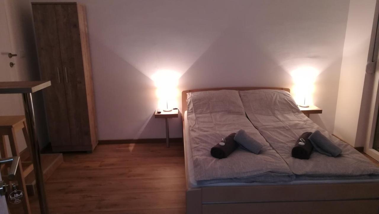 M4U Apartments Nis Bagian luar foto