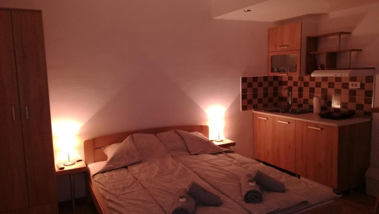 M4U Apartments Nis Bagian luar foto