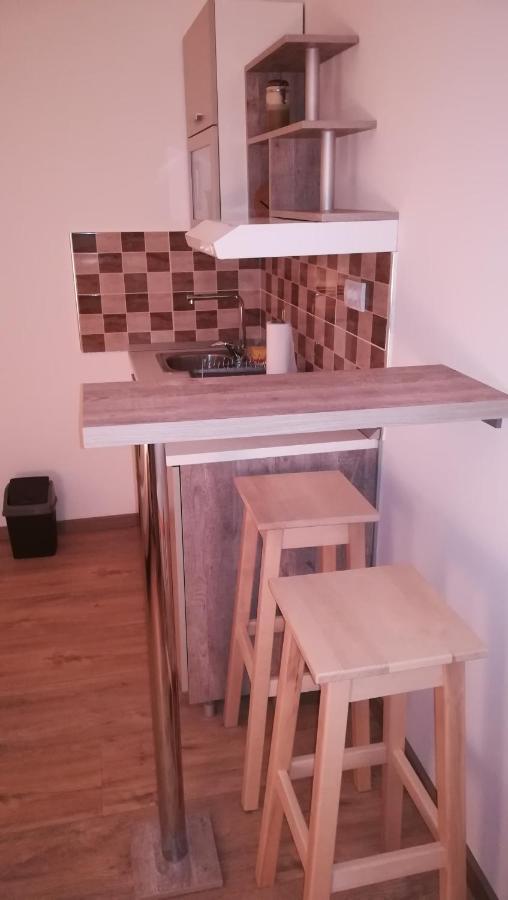 M4U Apartments Nis Bagian luar foto