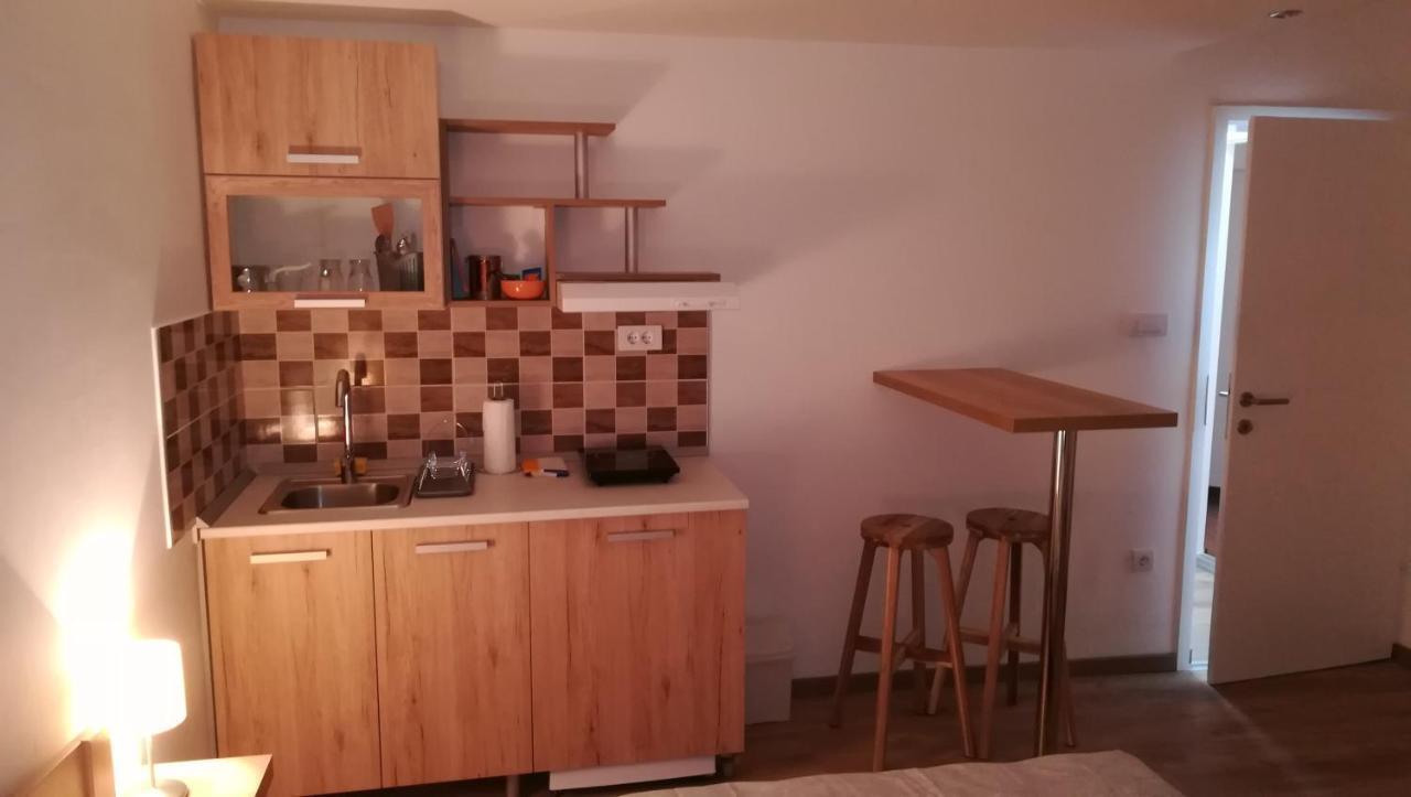 M4U Apartments Nis Bagian luar foto