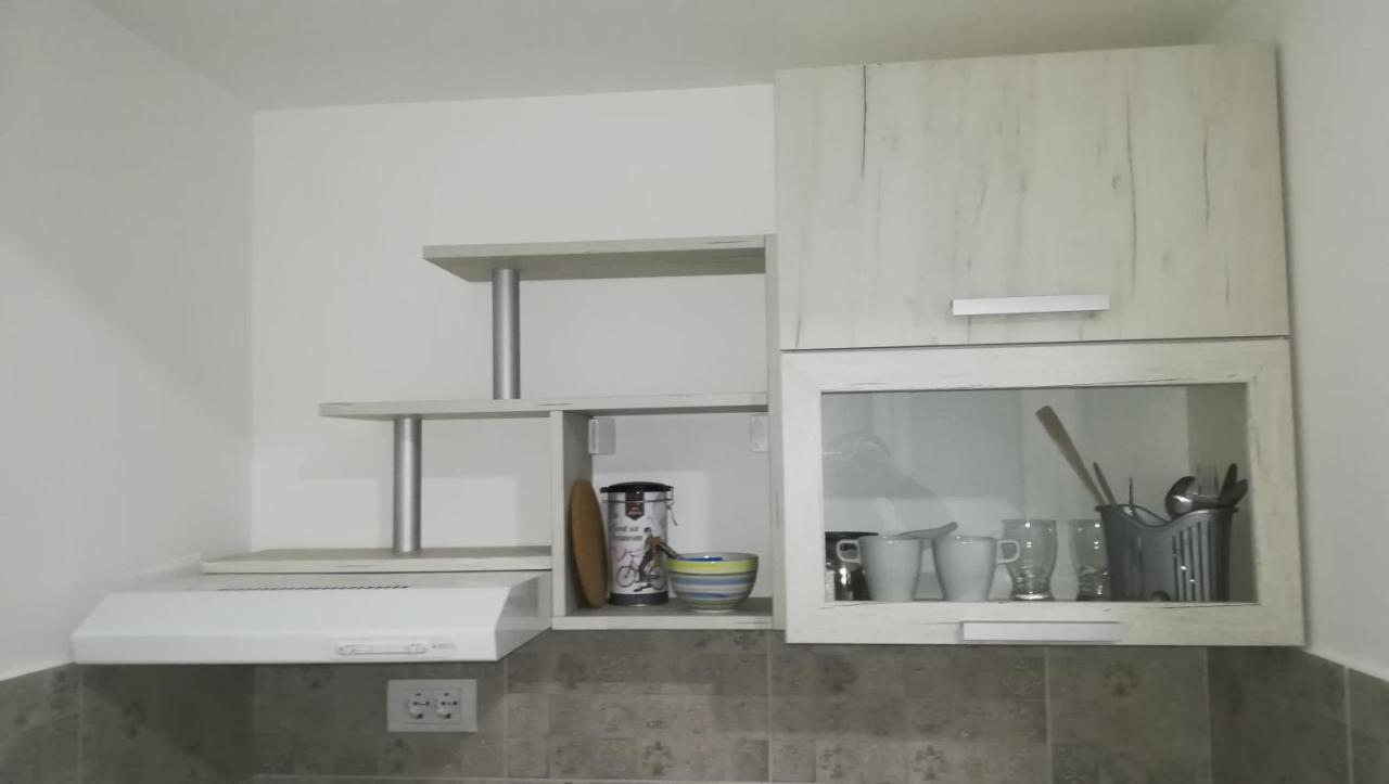 M4U Apartments Nis Bagian luar foto
